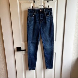 Curvy Super High-Waisted Jegging